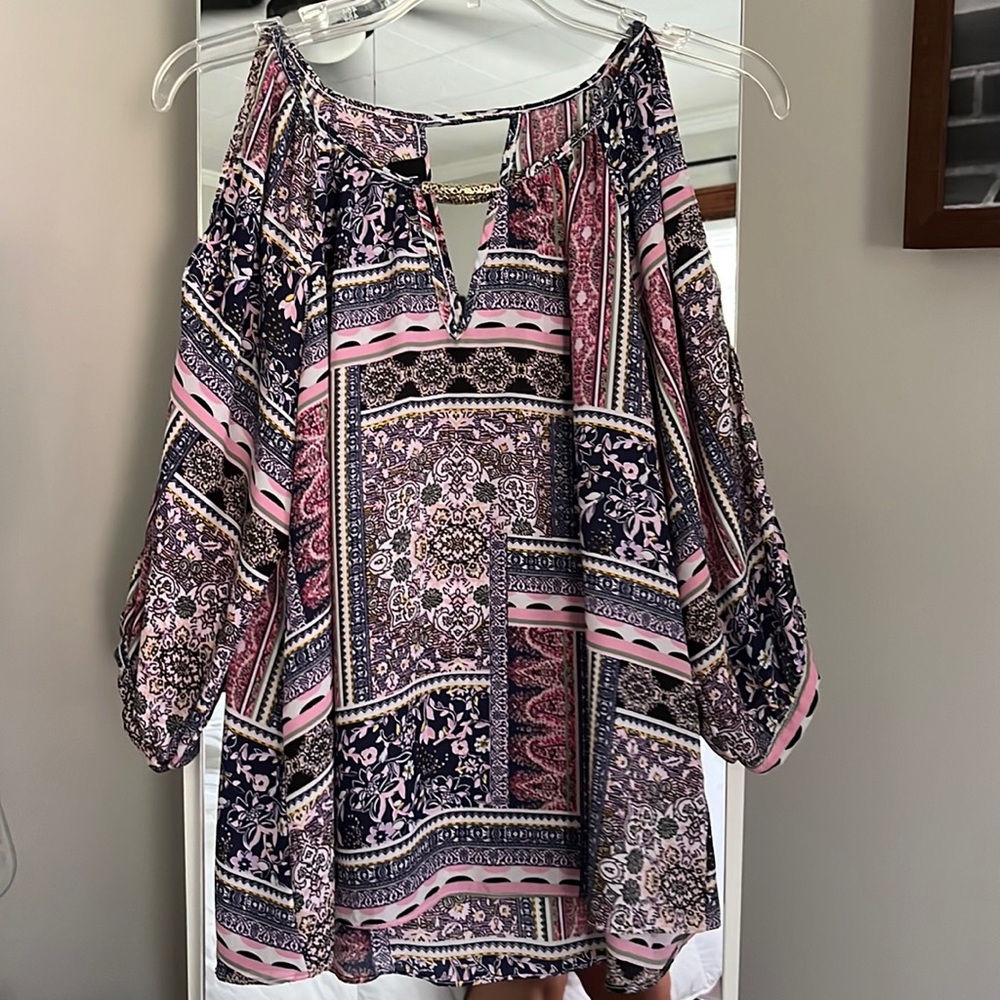 By & By double split sleeve floral blouse